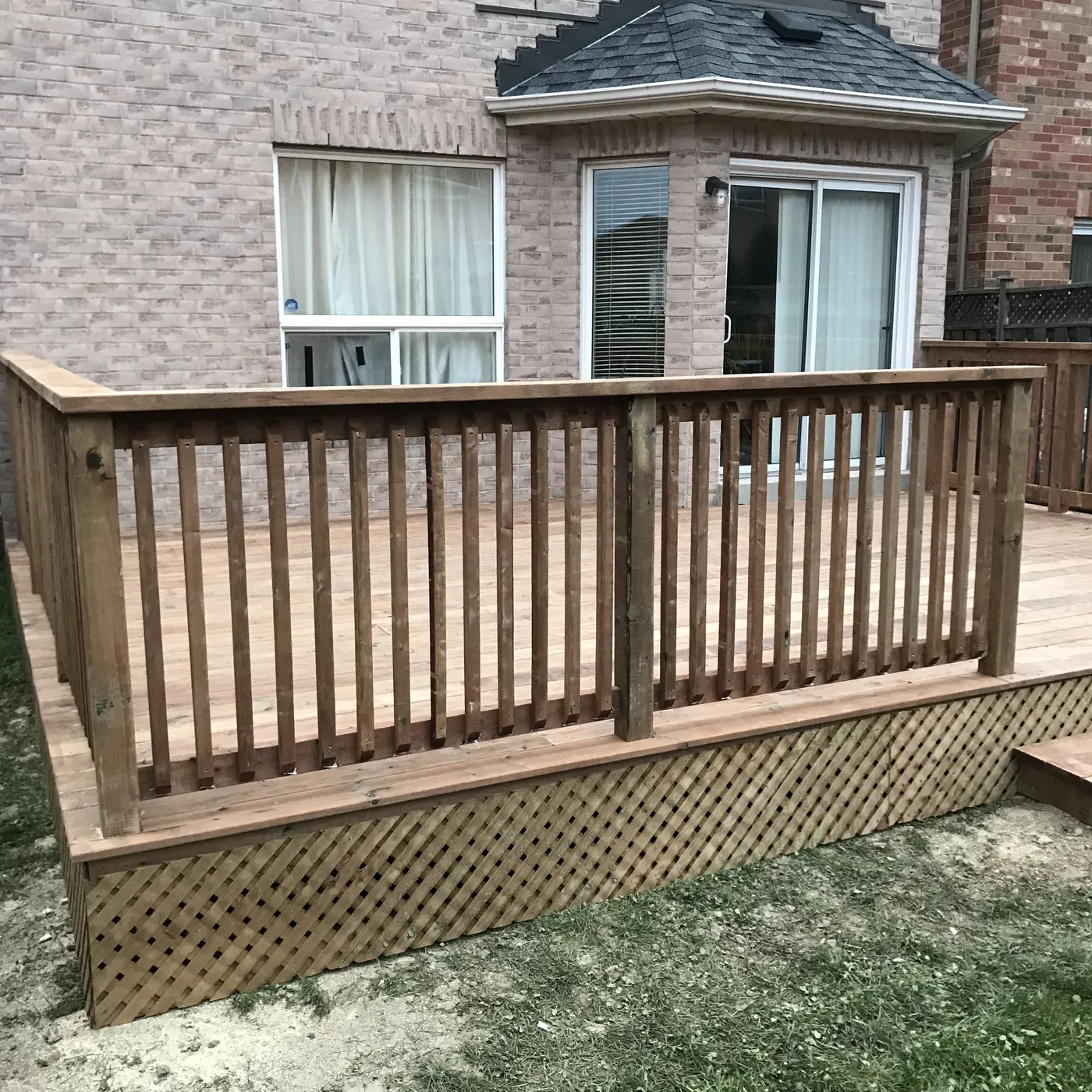 Wide step down from the deck to the lawn, Newmarket